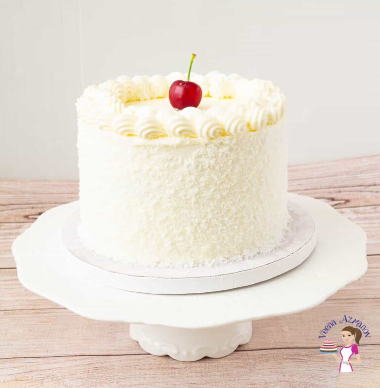 Coconut Cake with Coconut Cream Filling